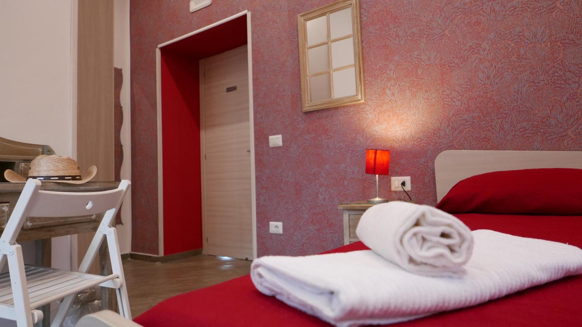B&B Da Ary Colorful Rooms Napels Buitenkant foto
