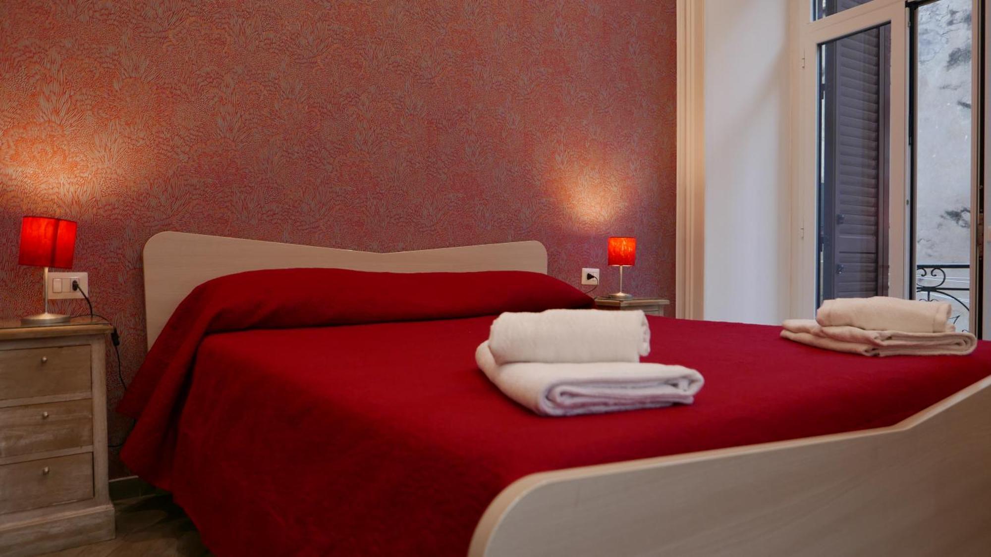 B&B Da Ary Colorful Rooms Napels Buitenkant foto